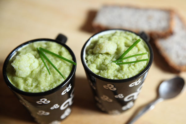 Mousse de chou-fleur à la ciboulette