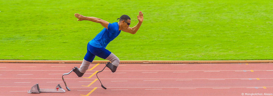 Comment les kinésithérapeutes accompagnent les athlètes amputés